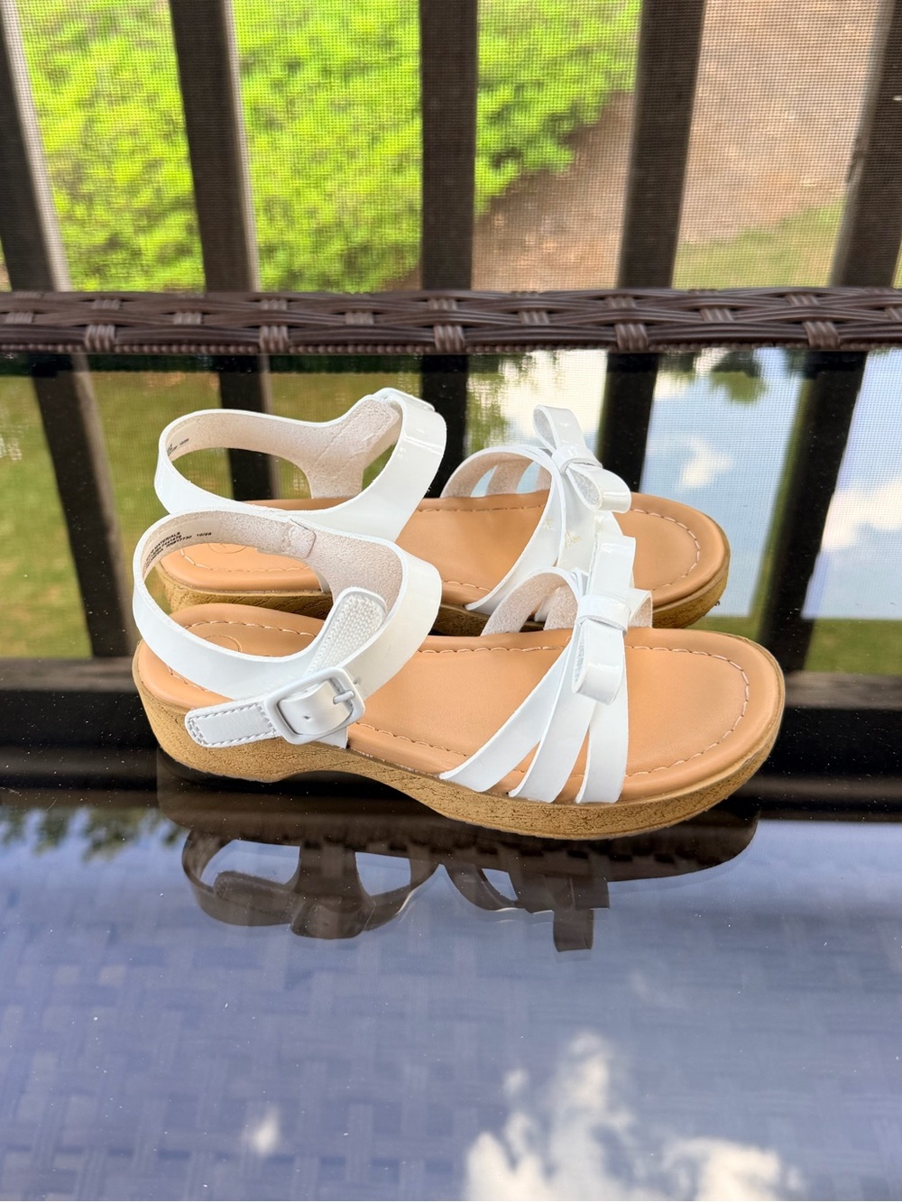 Cat and Jack White Bow Strappy Wedge Sandals Size 11
